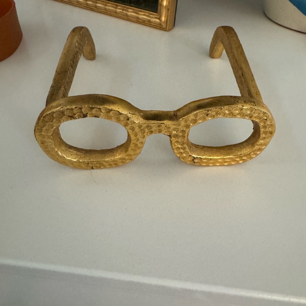 Gold Decorative Eyewear Sculpture